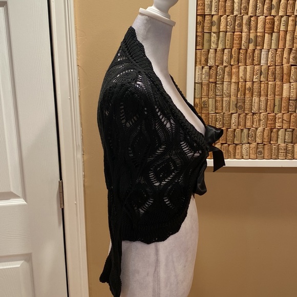 Le Chat Paris. Short Black Open Knit Cardigan with Satin Bow for Closure - Picture 7 of 12
